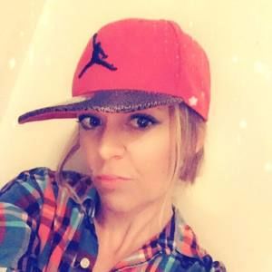 Meet your Posher, Shelly